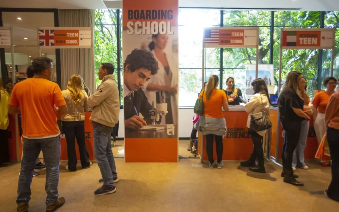 evento de intercâmbio, feira educacional