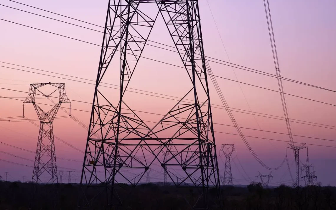 queda de energia, falta de luz, interrupção elétrica