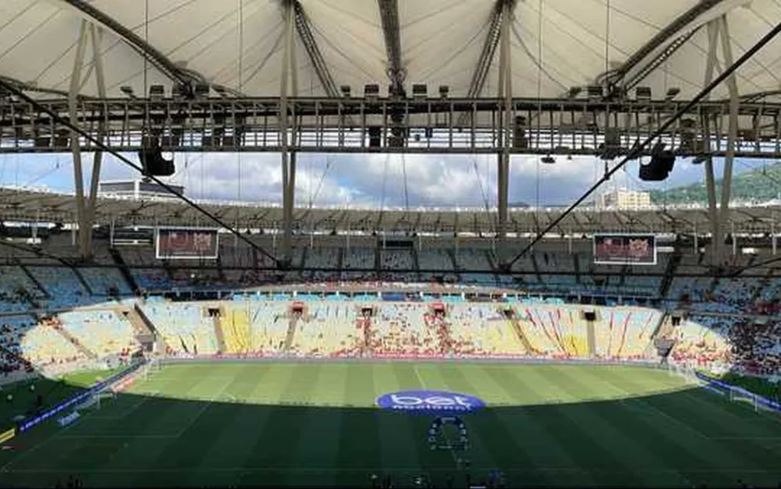 licitação, estádio, concorrentes