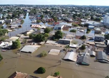 inundações, precipitações;