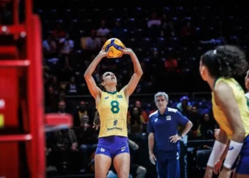 Brasil estreia na Liga das Nações de Vôlei, hoje, contra o Canadá Seleção feminina se prepara para estrear na Liga das Nações de Vôlei - Todos os direitos: © GE - Globo Esportes