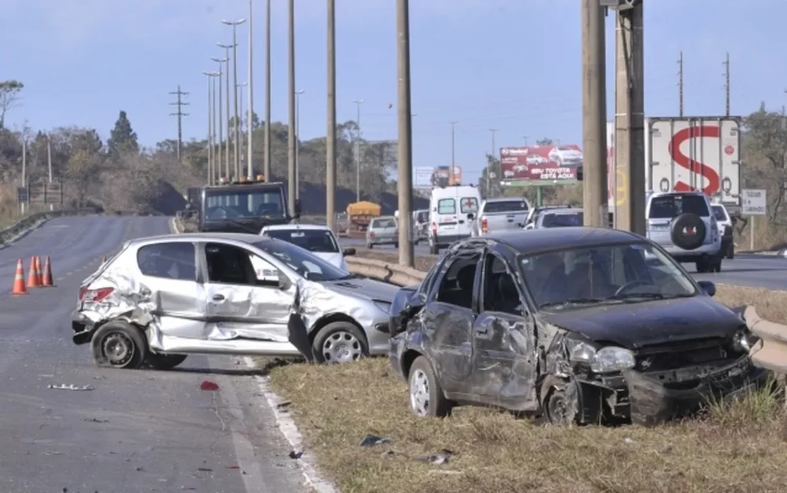 seguro, obrigatório, seguro obrigatório, transporte, seguro de acidentes, seguro de trânsito